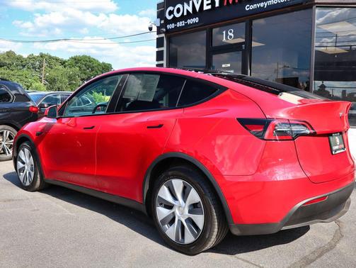 Red Multi-Coat 2023 Tesla Model Y Long Range Dual Motor All-Wheel Drive