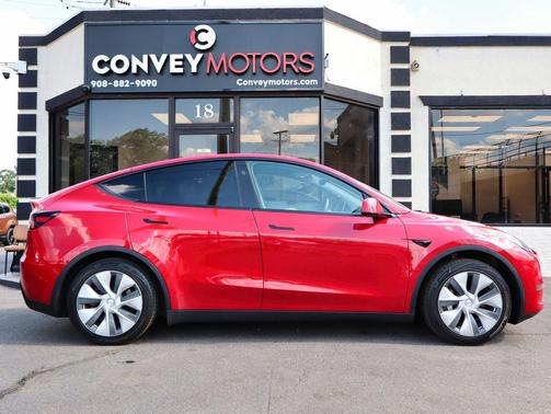 Red Multi-Coat 2023 Tesla Model Y Long Range Dual Motor All-Wheel Drive
