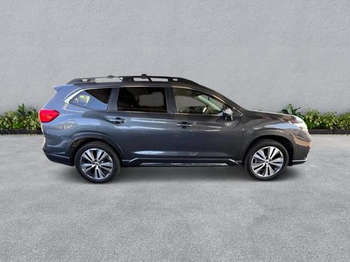 Magnetite Gray Metallic 2021 Subaru Ascent Limited 7-Passenger