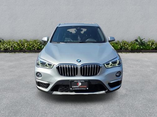 Glacier Silver Metallic 2019 BMW X1 xDrive28i