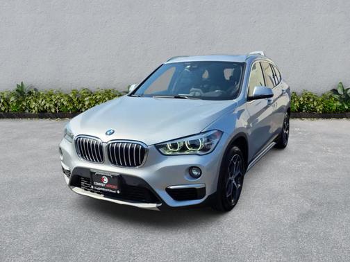 Glacier Silver Metallic 2019 BMW X1 xDrive28i