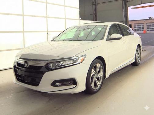 Platinum White Pearl 2018 Honda Accord EX-L