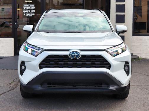 Wind Chill Pearl 2024 Toyota RAV4 Hybrid XLE Premium