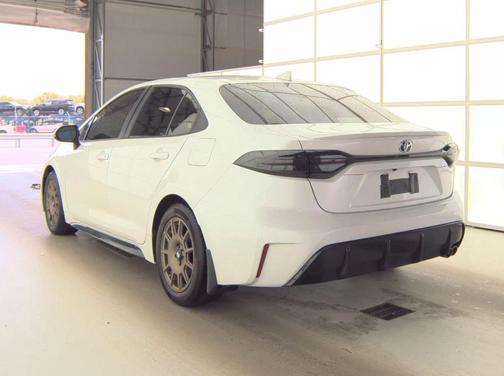 Wind Chill Pearl 2024 Toyota Corolla Hybrid SE