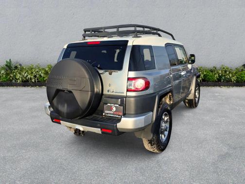 2012 Toyota FJ Cruiser Base