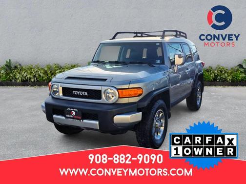 2012 Toyota FJ Cruiser Base