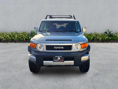 2012 Toyota FJ Cruiser Base