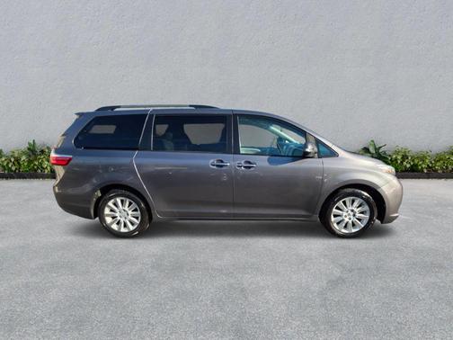 2015 Toyota Sienna Limited Premium
