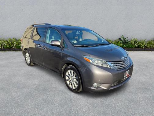 2015 Toyota Sienna Limited Premium