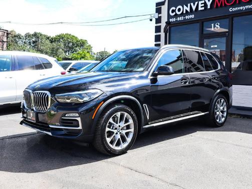 Black Sapphire Metallic 2021 BMW X5 xDrive40i