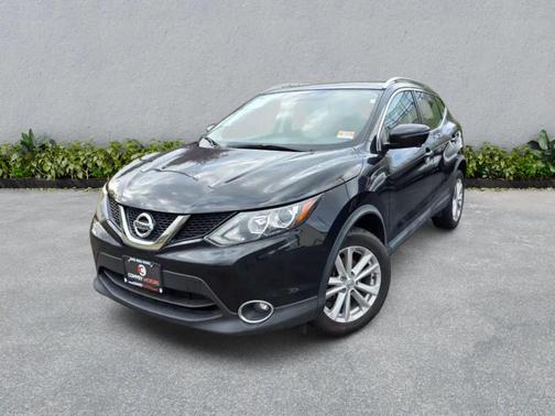 2017 Nissan Rogue Sport SV