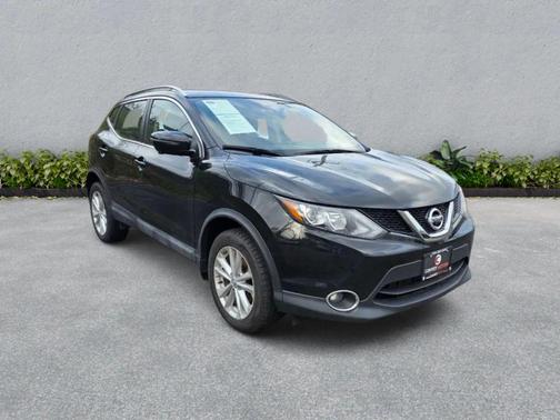 2017 Nissan Rogue Sport SV