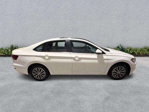 2019 Volkswagen Jetta 1.4T R-Line