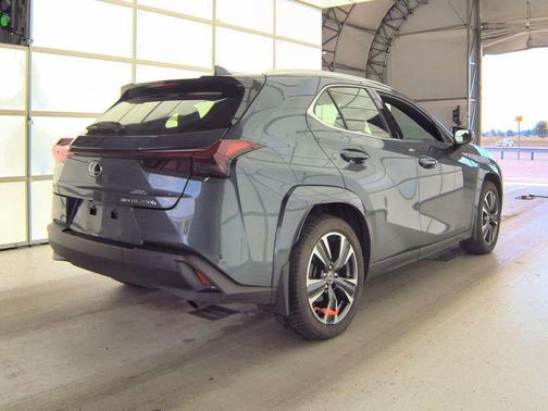 Cloudburst Gray 2023 Lexus UX 250h Base
