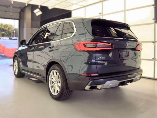 Arctic Gray Metallic 2020 BMW X5 xDrive40i