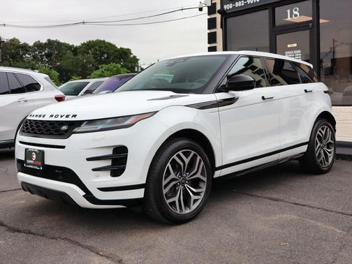 White 2023 Land Rover Range Rover Evoque R-Dynamic SE
