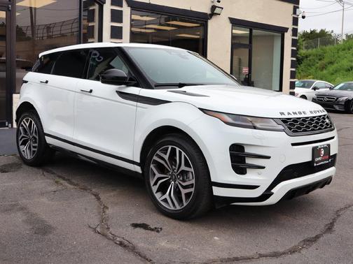 White 2023 Land Rover Range Rover Evoque R-Dynamic SE