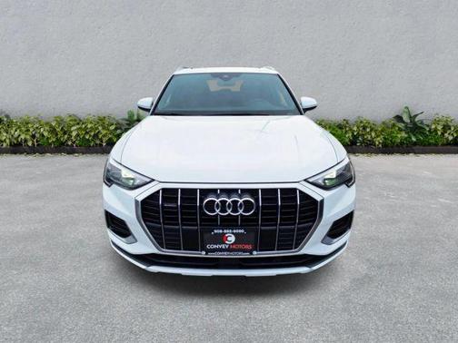 2021 Audi Q3 40 Premium