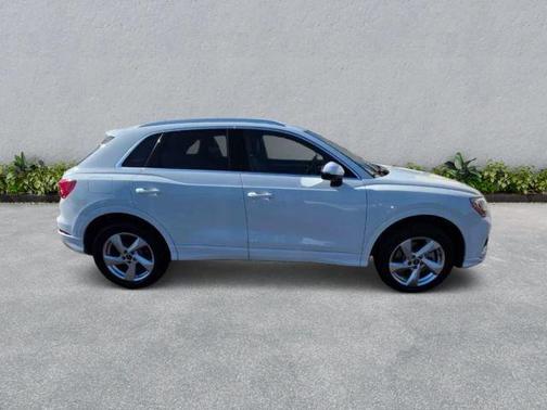 2021 Audi Q3 40 Premium