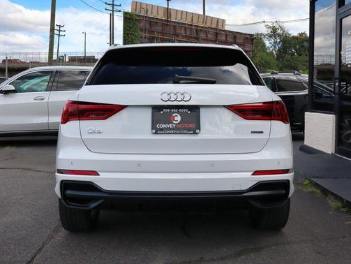 Ibis White 2021 Audi Q3 45 S line Premium Plus