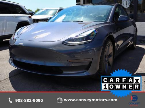 Gray 2023 Tesla Model 3 Long Range