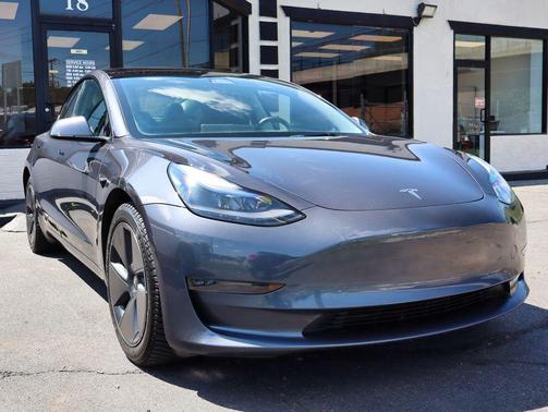 Gray 2023 Tesla Model 3 Long Range