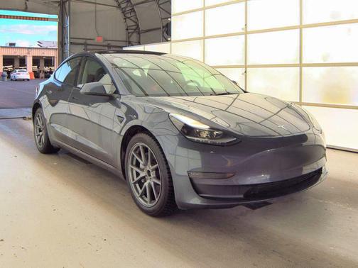 Gray 2023 Tesla Model 3 Long Range