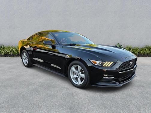 2015 Ford Mustang V6