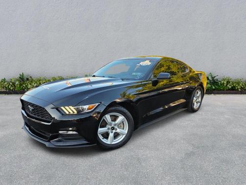 2015 Ford Mustang V6