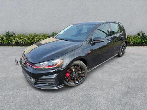2021 Volkswagen Golf GTI 2.0T SE DSG