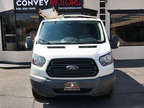 Oxford White 2018 Ford Transit-250 Base