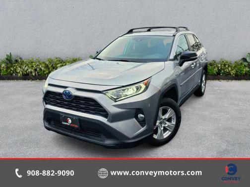 2019 Toyota RAV4 Hybrid XLE