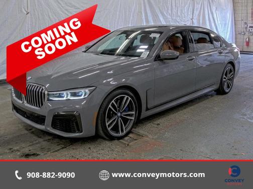 Bernina Grey Amber Effect 2021 BMW 750 i xDrive