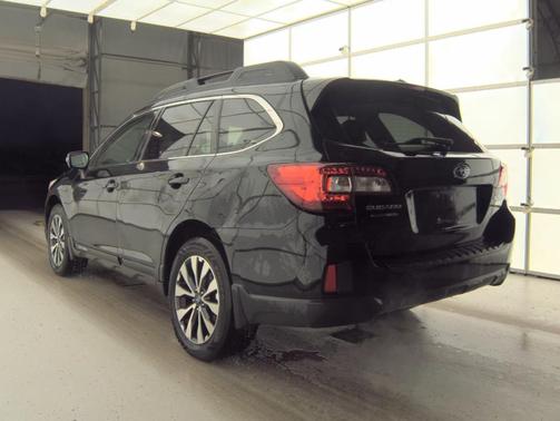 Crystal Black Silica 2015 Subaru Outback 2.5i Limited