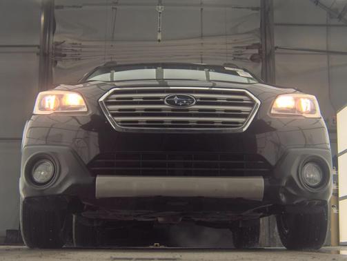 Crystal Black Silica 2015 Subaru Outback 2.5i Limited