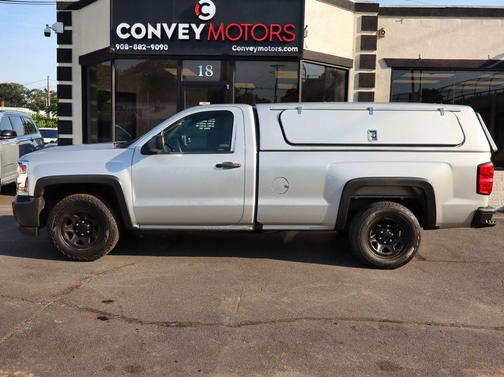 Silver Ice Metallic 2018 Chevrolet Silverado 1500 WT