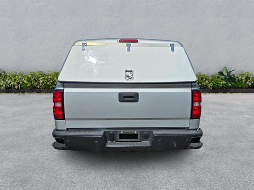 Silver Ice Metallic 2018 Chevrolet Silverado 1500 WT