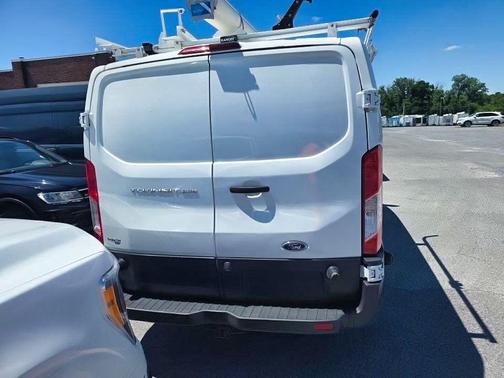 Oxford White 2016 Ford Transit-250 Base