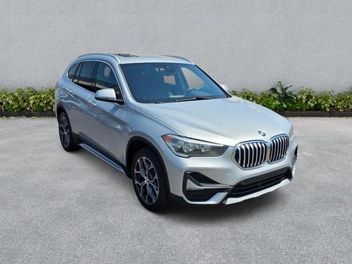 Glacier Silver Metallic 2020 BMW X1 xDrive28i