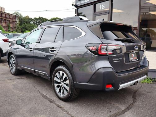 Magnetite Gray Metallic 2023 Subaru Outback Touring XT