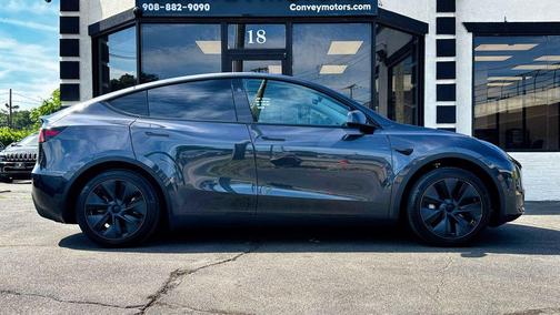 Stealth Grey 2024 Tesla Model Y Long Range Single Motor Rear-Wheel Drive