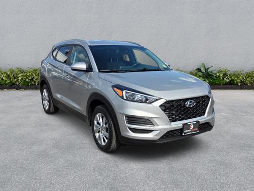 Stellar Silver 2021 Hyundai TUCSON Value