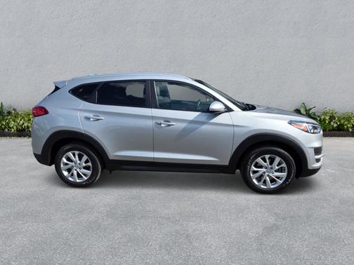 Stellar Silver 2021 Hyundai TUCSON Value