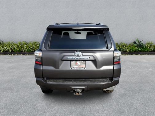 Magnetic Gray Metallic 2016 Toyota 4Runner SR5 Premium