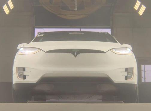 2016 Tesla Model X P90D
