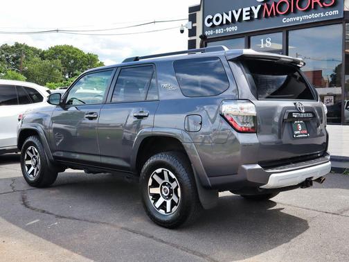 Magnetic Gray Metallic 2019 Toyota 4Runner TRD Off Road Premium