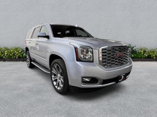 Quicksilver Metallic 2019 GMC Yukon Denali