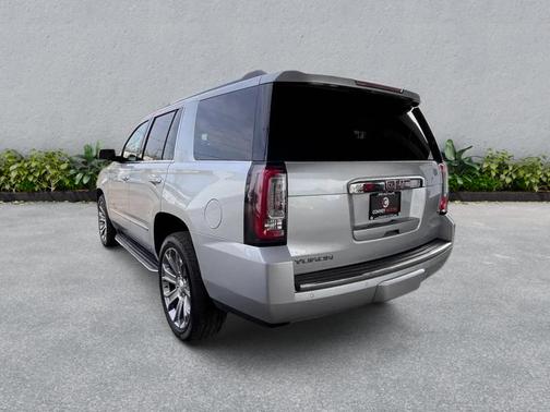 Quicksilver Metallic 2019 GMC Yukon Denali