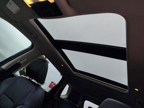 Black 2024 Nissan Rogue SL