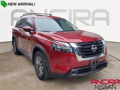 Scarlet Ember 2024 Nissan Pathfinder SV